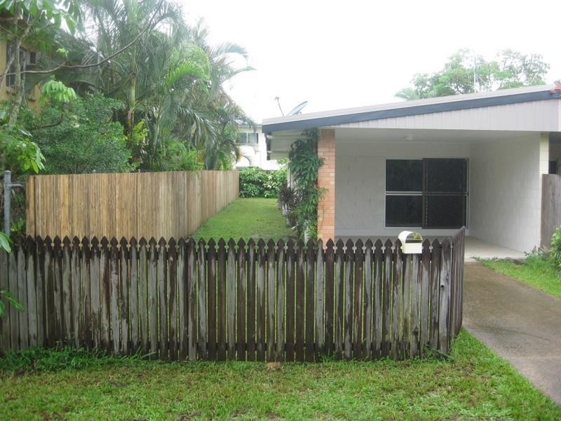 1/87 Mann Street, Westcourt QLD 4870