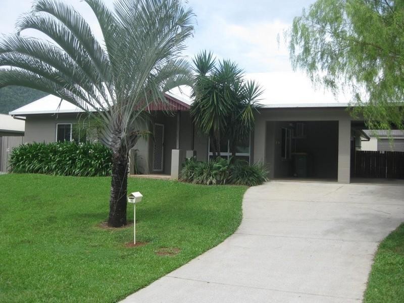 16 Satinash Close, Redlynch QLD 4870