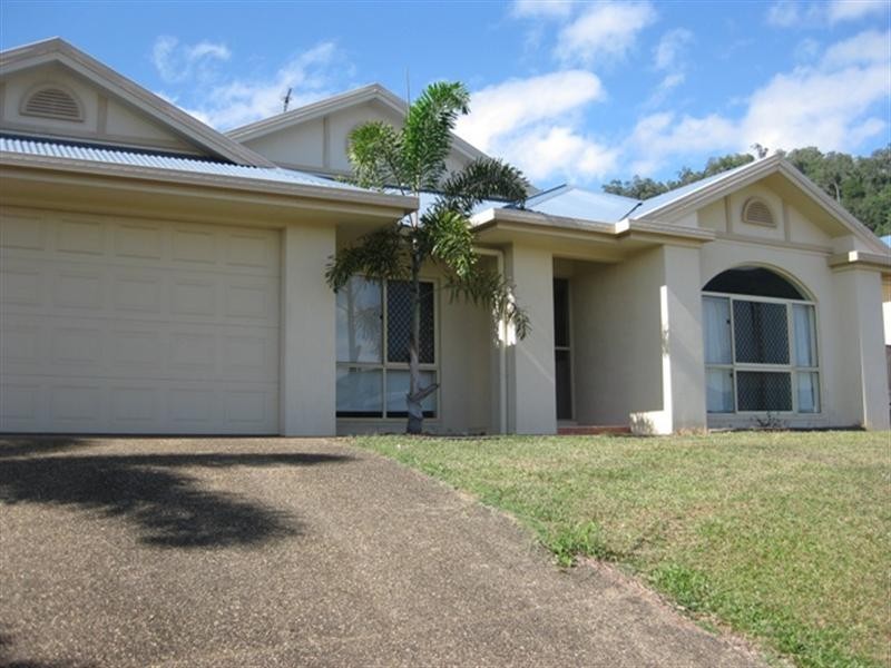 7 Brian Street, Brinsmead QLD 4870