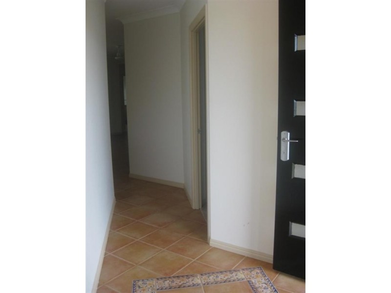 11 Abbington Street, Redlynch QLD 4870