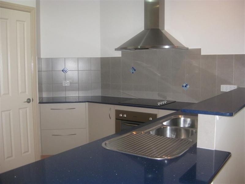 11 Abbington Street, Redlynch QLD 4870