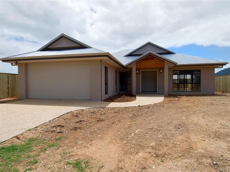 7 Raffles Avenue, Redlynch QLD 4870