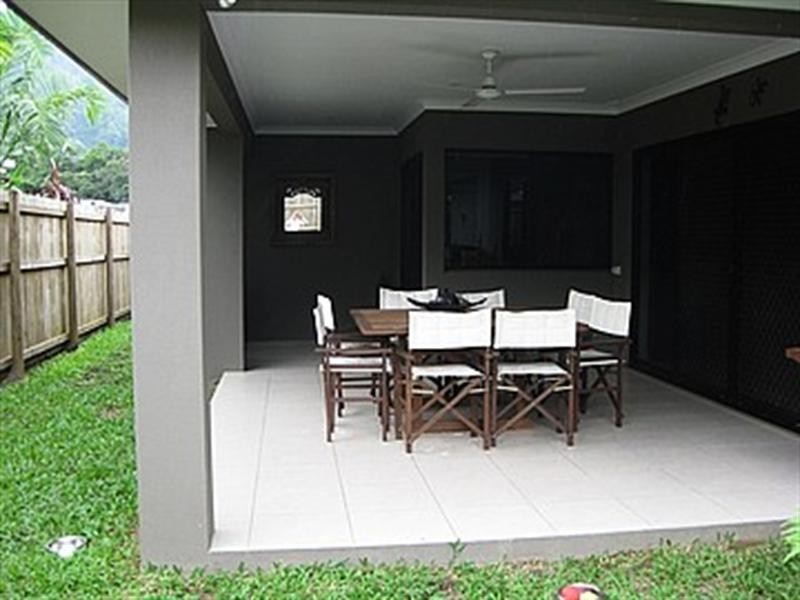 7 Scaglioni Street, Redlynch QLD 4870