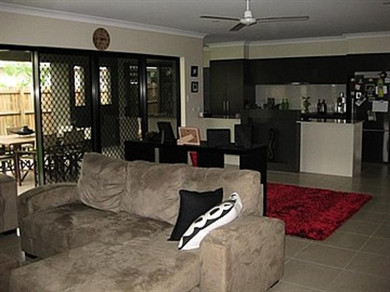 7 Scaglioni Street, Redlynch QLD 4870