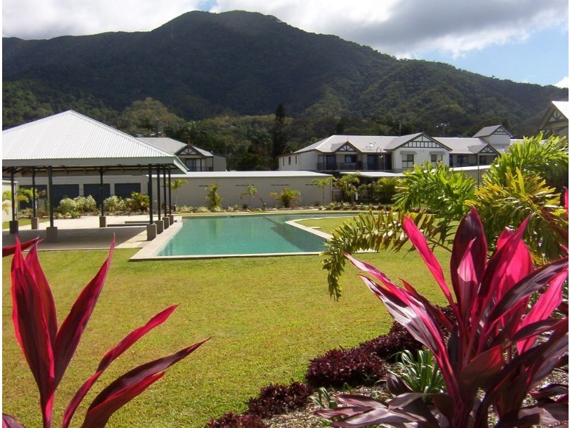 Redlynch QLD 4870