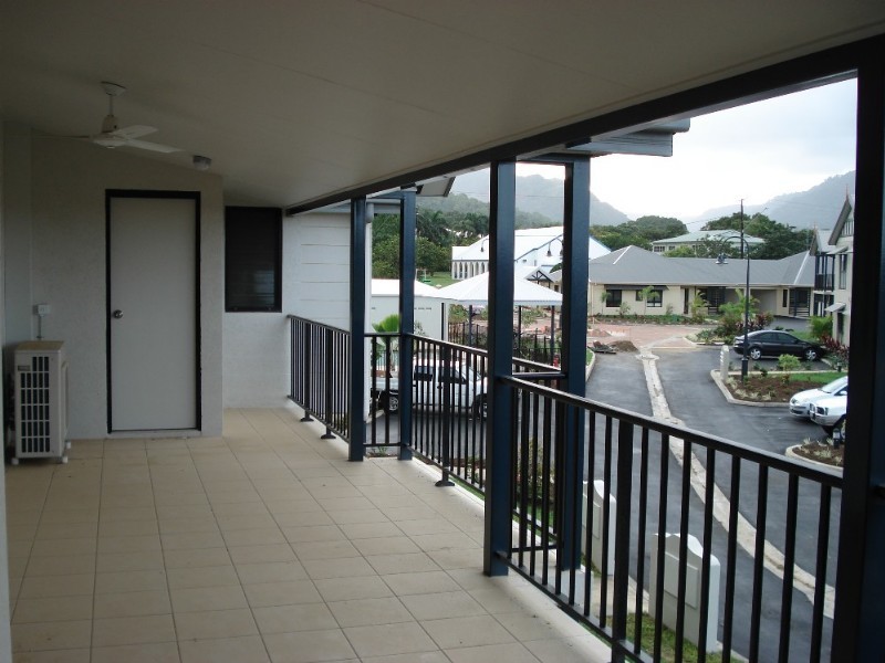 Redlynch QLD 4870