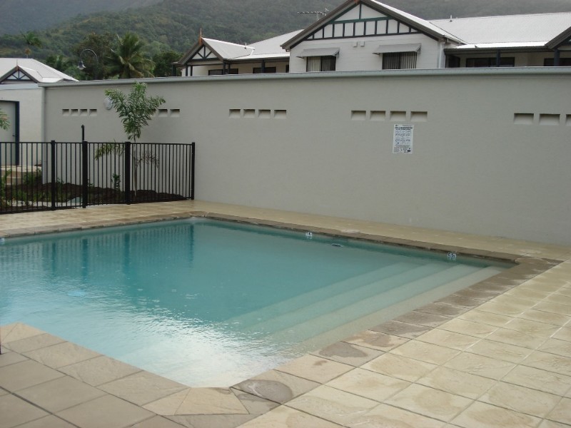 Redlynch QLD 4870