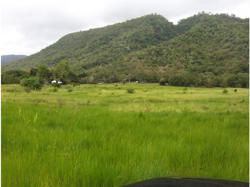 Mowbray QLD 4877
