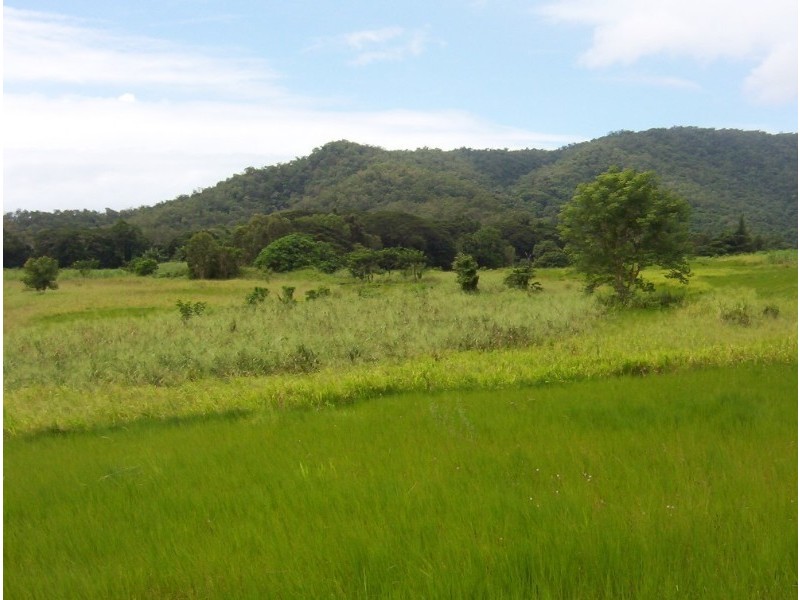 Mowbray QLD 4877