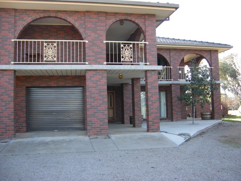 10 Kensington Drive, Wangaratta VIC 3677