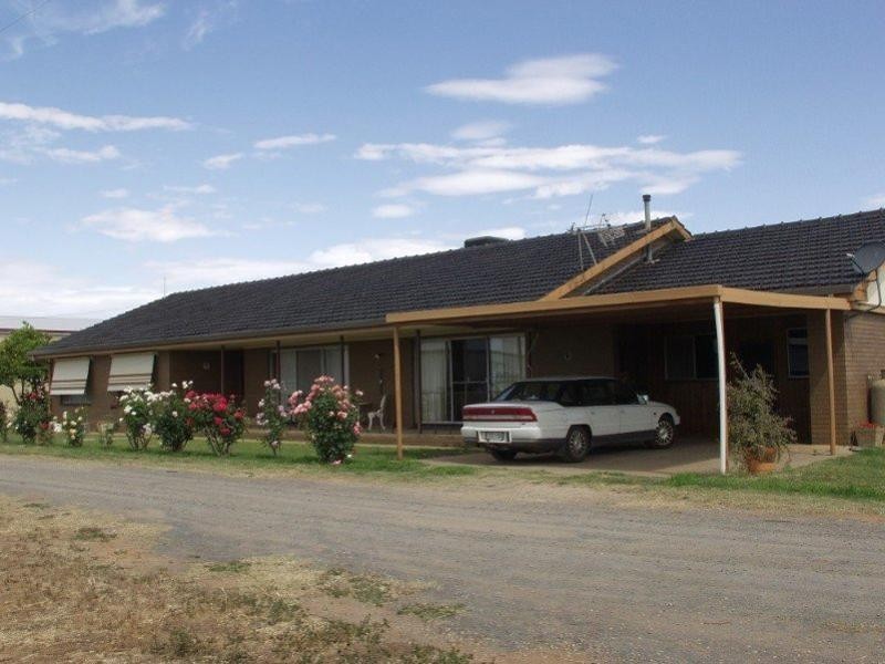 203 Long Lake Road, Lake Boga VIC 3584