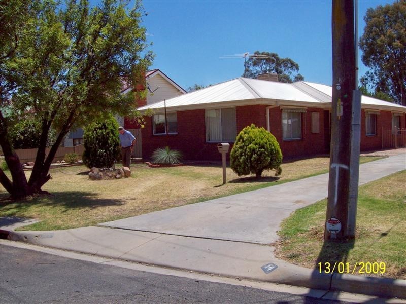 14 Hamilton Crescent, Wangaratta VIC 3677