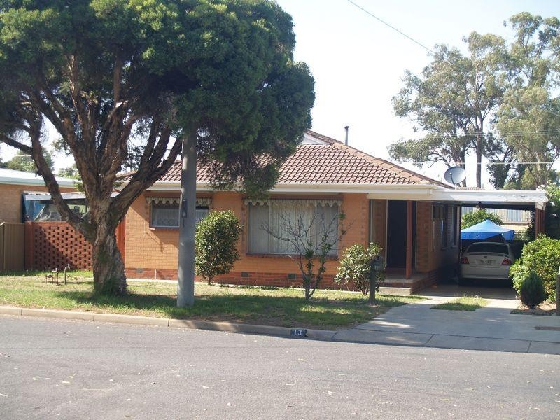 13 Rangeview Avenue, Wangaratta VIC 3677