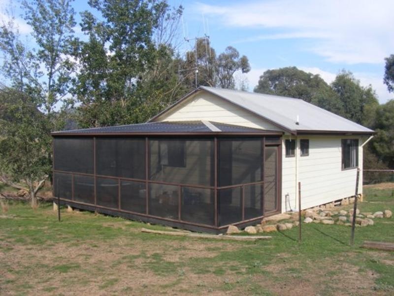 13 Boundary Road, Everton VIC 3678