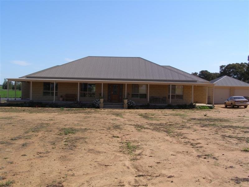 531 Chiverton Road, Cowra NSW 2794