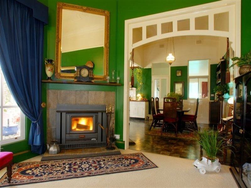 2 East Street, Gooloogong NSW 2805