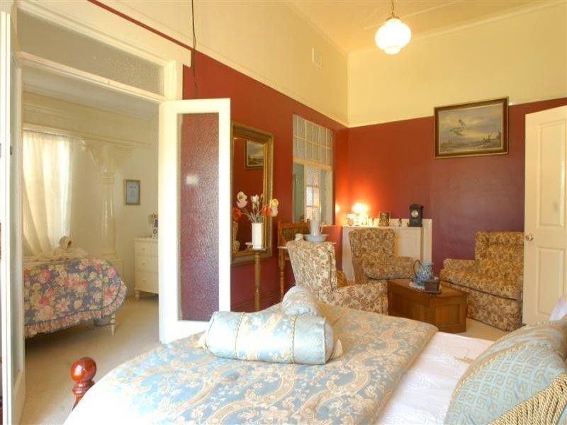 2 East Street, Gooloogong NSW 2805