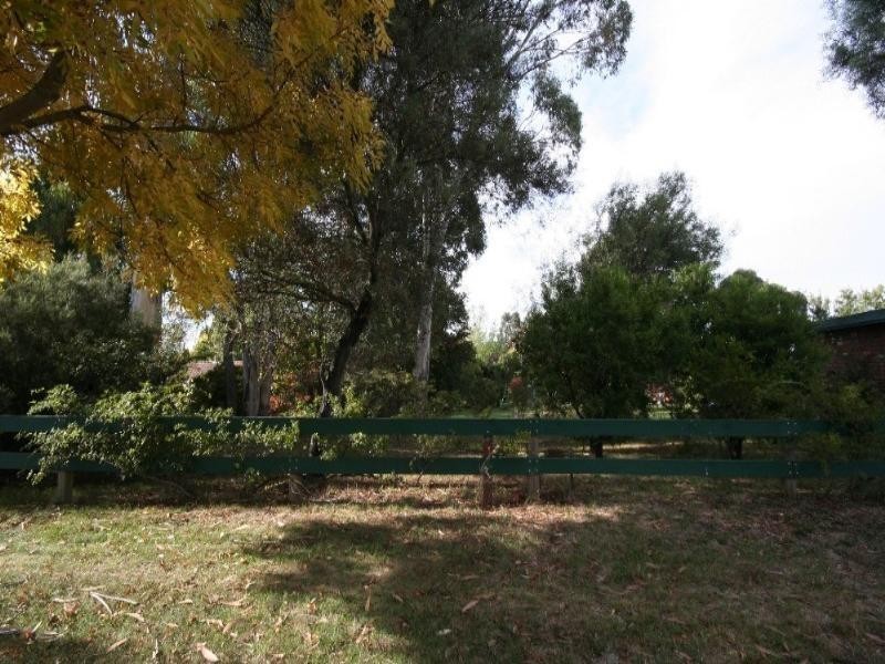 12A Tarana Crescent, Oberon NSW 2787