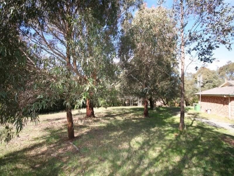 13 On-Avon Avenue, Oberon NSW 2787