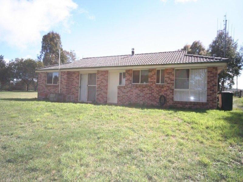 13 On-Avon Avenue, Oberon NSW 2787
