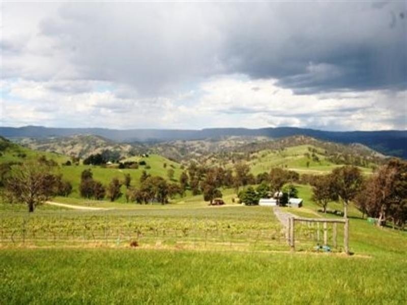 1739 Ganbenang Road, Little Hartley NSW 2790