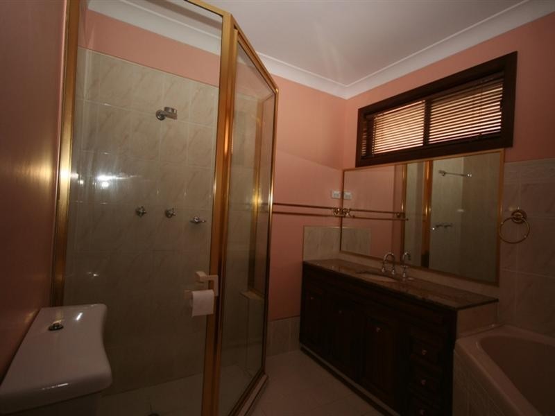 125 Curtis Street, Oberon NSW 2787