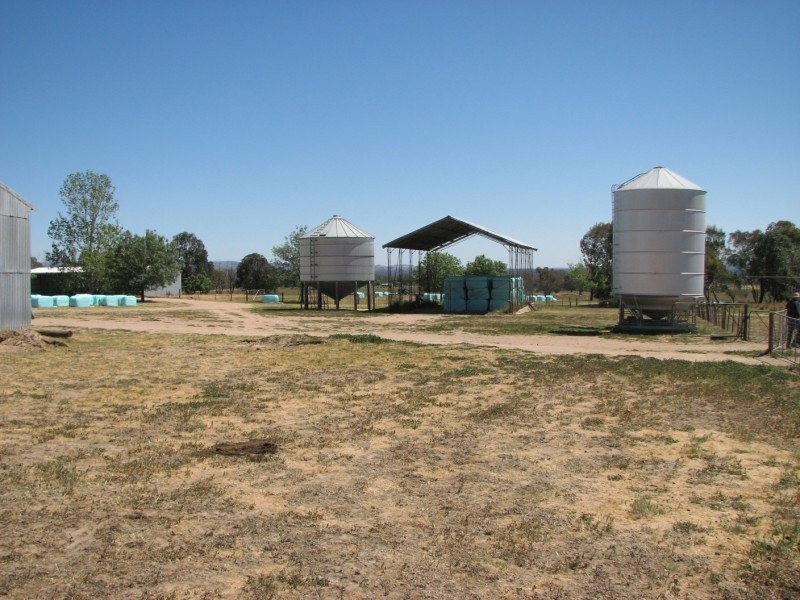 107 Hume Highway, Holbrook NSW 2644