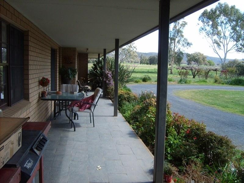 36 Broula Road, Cowra NSW 2794