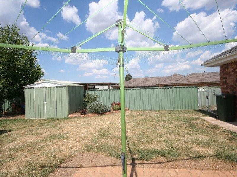 18 Brennan Crescent, Oberon NSW 2787