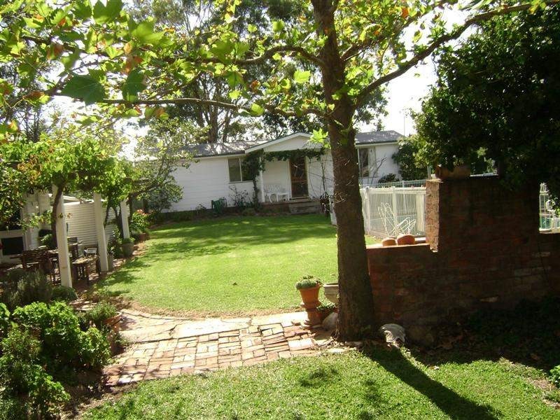 2286 George Russell Drive, Canowindra NSW 2804