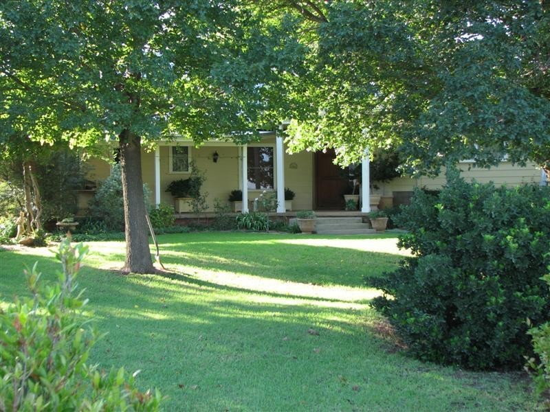 1212 Darbys Falls Road, Cowra NSW 2794