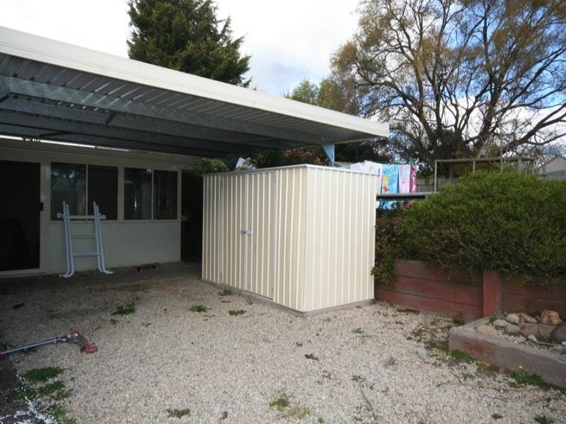 8 Herborn Street, Oberon NSW 2787