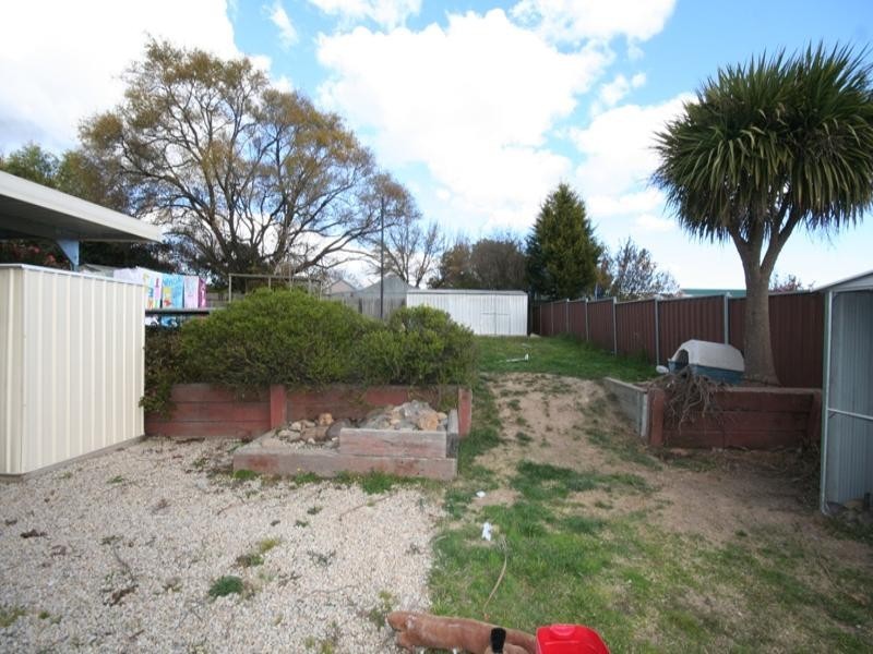 8 Herborn Street, Oberon NSW 2787