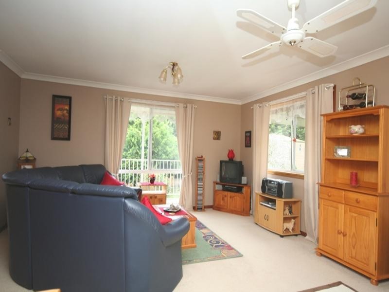 10 Strathroy Avenue, Oberon NSW 2787