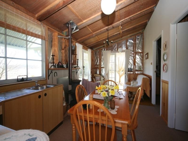 523 Campbells River Road, Black Springs NSW 2787