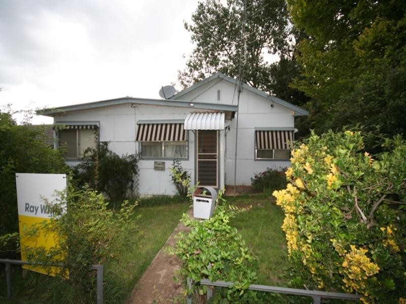 12 Prince Street, Oberon NSW 2787