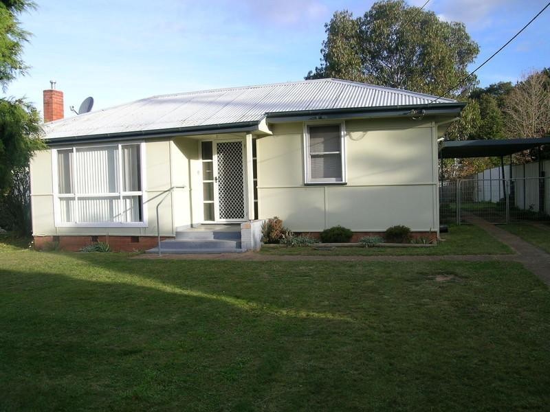 56 Balfour, Oberon NSW 2787