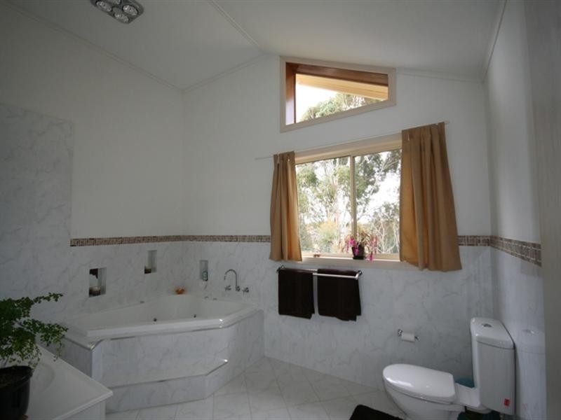 21 Earl Street, Oberon NSW 2787