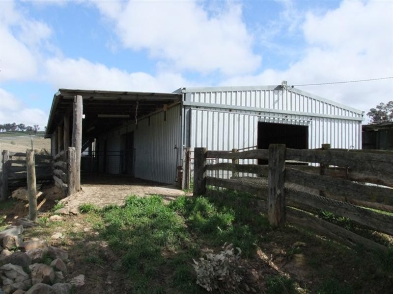 2483 Freemantle Road, Bathurst NSW 2795