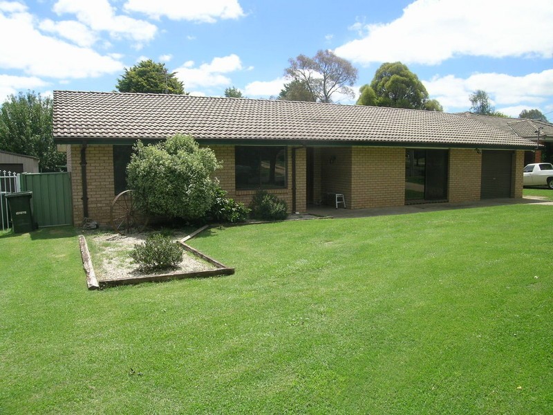 7 Tarana Road, Oberon NSW 2787