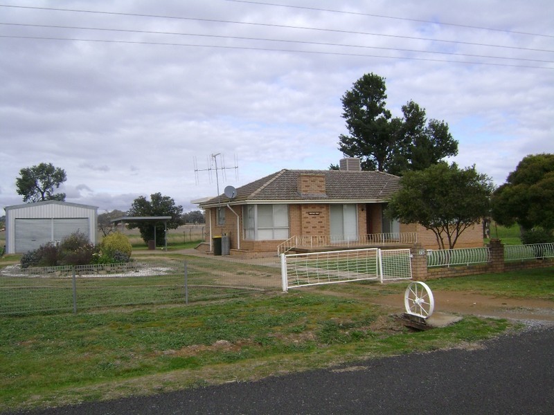 76 Noonbinna East Road, Cowra NSW 2794