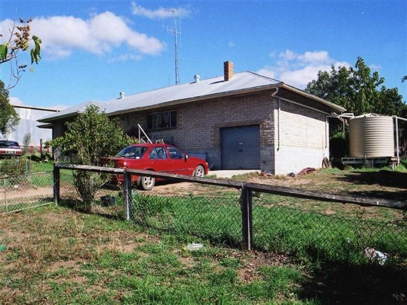 1297 Kemps Road, Cowra NSW 2794