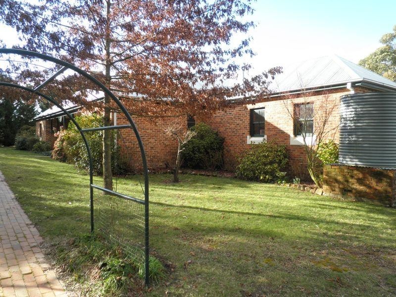 33 Shakespeare Close, Oberon NSW 2787