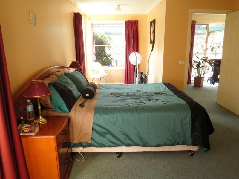 33 Shakespeare Close, Oberon NSW 2787