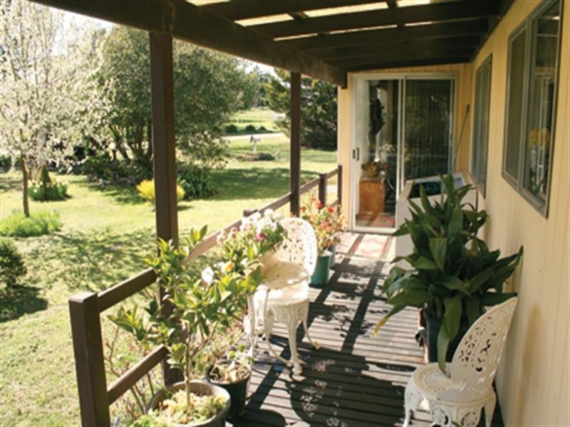 4517 Mid Western Highway, Blayney NSW 2799