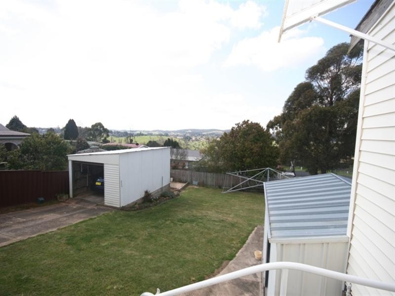 3 Jenolan Street, Oberon NSW 2787