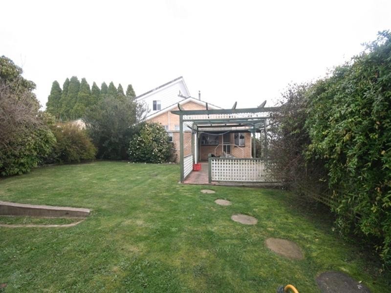 96 North Street, Oberon NSW 2787