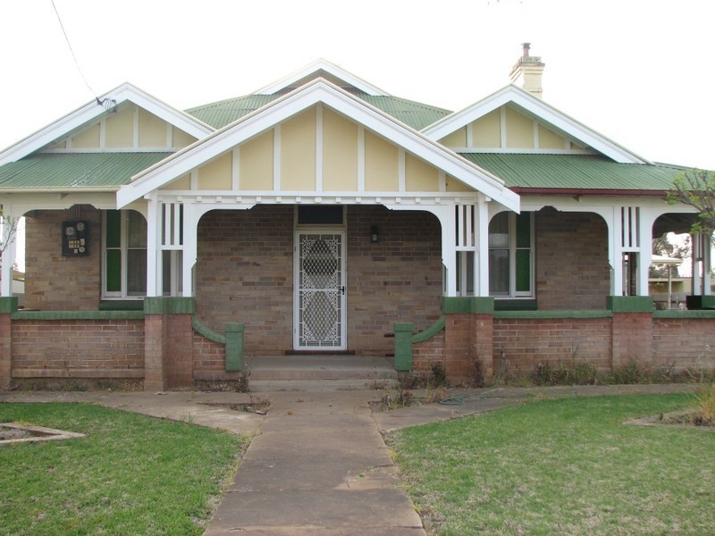 69 Mill Street, Canowindra NSW 2804