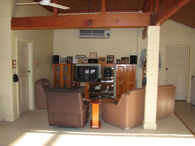 69 Mill Street, Canowindra NSW 2804