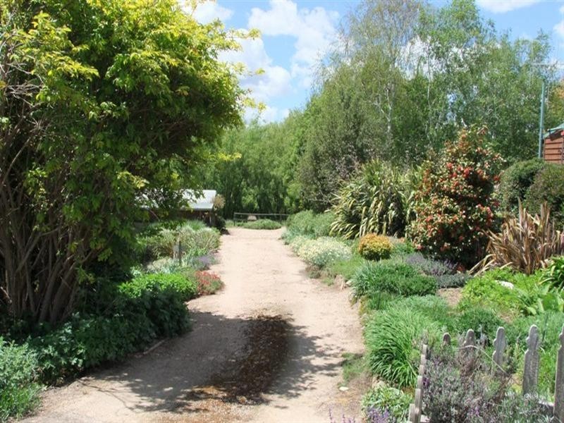 1-9 Campbells Road, Newbridge NSW 2795